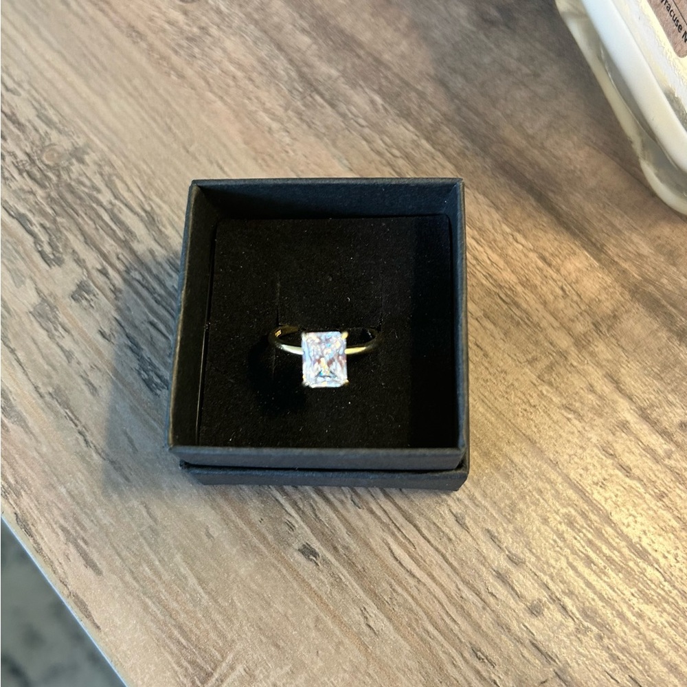 Radiant Cut Engagement Ring Gold ring - Diamond Simulant - Solitaire Ring